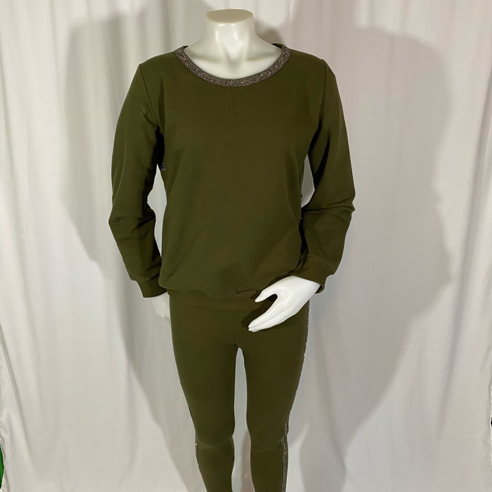 Beaded open back sweatshirt